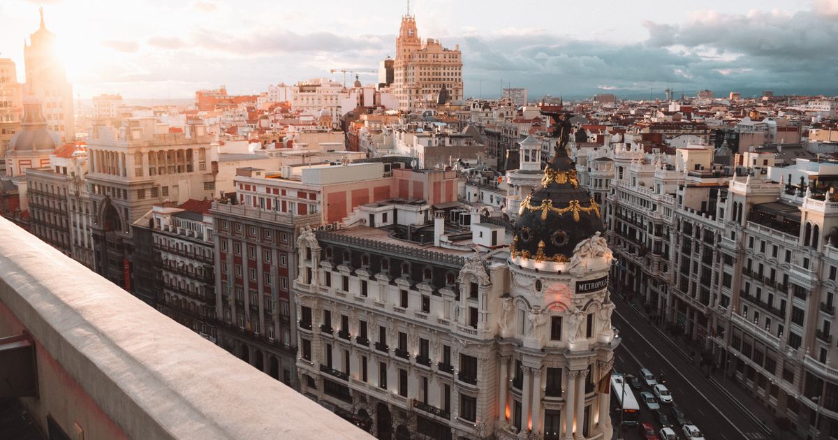 Studying in the UK on a Full Scholarship: Your Options
